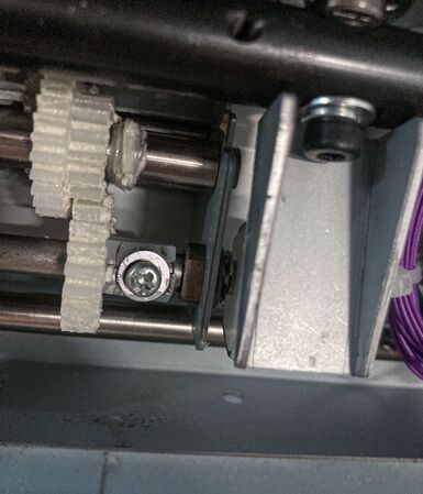 A cracked TPH gear—when the collar fully breaks, the gear will break of spin freely on the shaft, unable to lift the TPH.